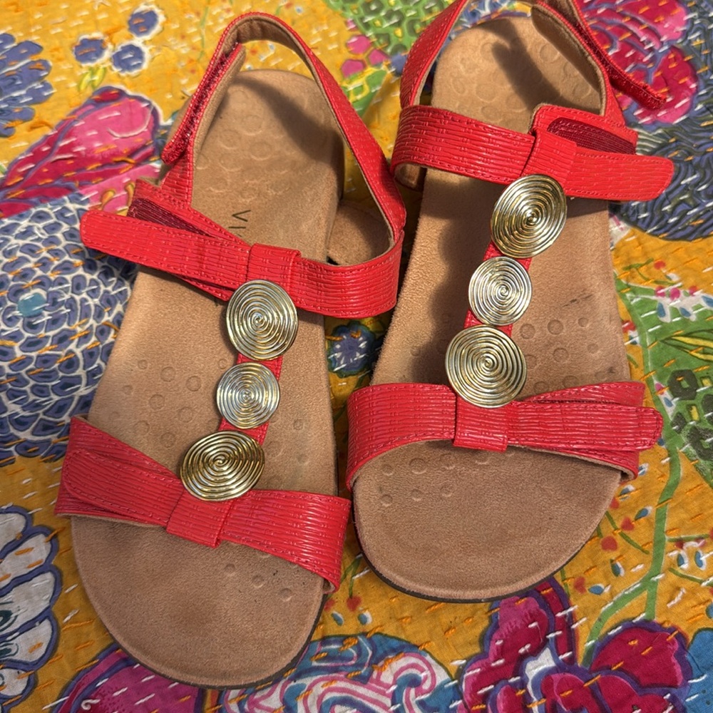 Vionic Red Sandals - image 5